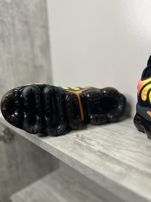 Кросівки Nike Air VaporMax Plus «Rainbow Gradient»