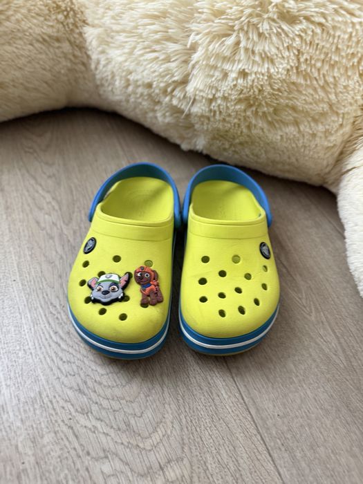 Продам crocs c13