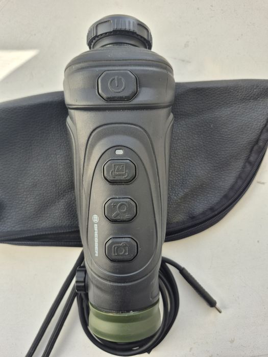 Тепловізор BRESSER