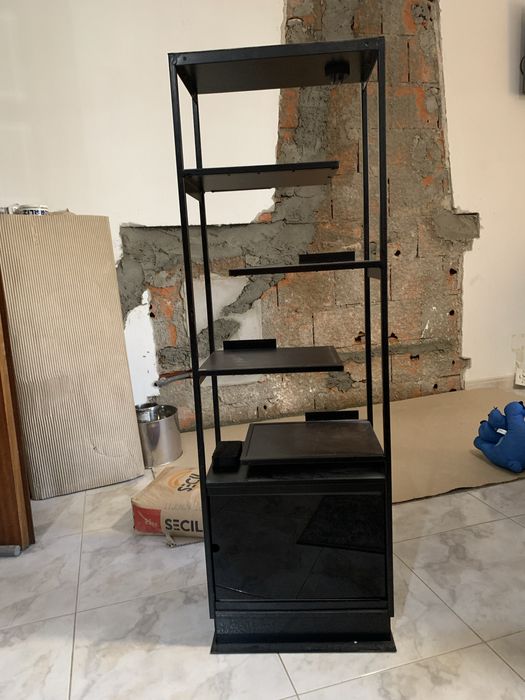 Movel prateleiras preto