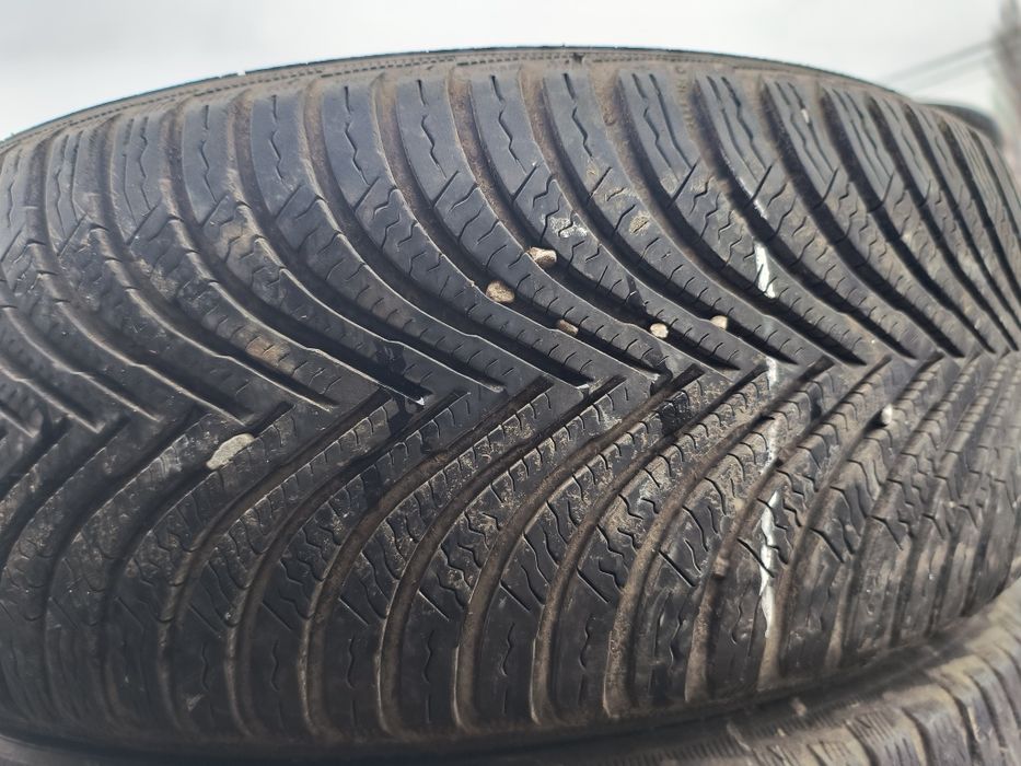 205/55R17 Michelin Alpin5 зима