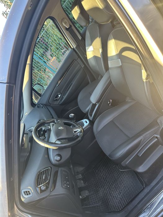 Renault Scenik 2014 1.5
