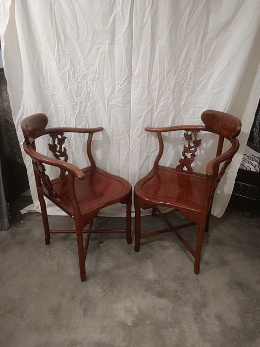 Par de cadeiras de canto chinesas, madeira exotica oriental