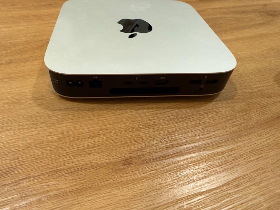 Mac mini 2023 M2 8GB 256GB