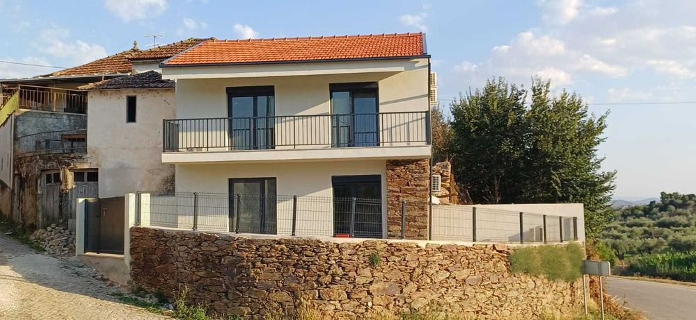 Moradia T2 - Mirandela - ACEITO PERMUTA