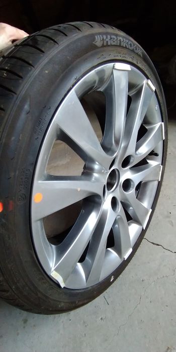 Felga 8x18 cali 5x114,3 Hyundai z opona
