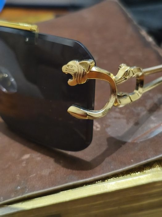 Okulary przeciwsłoneczne.