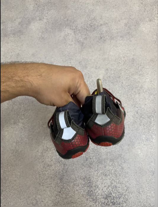 Vibram Fivefingers кросівки 5 пальців трекінгові чоловічі