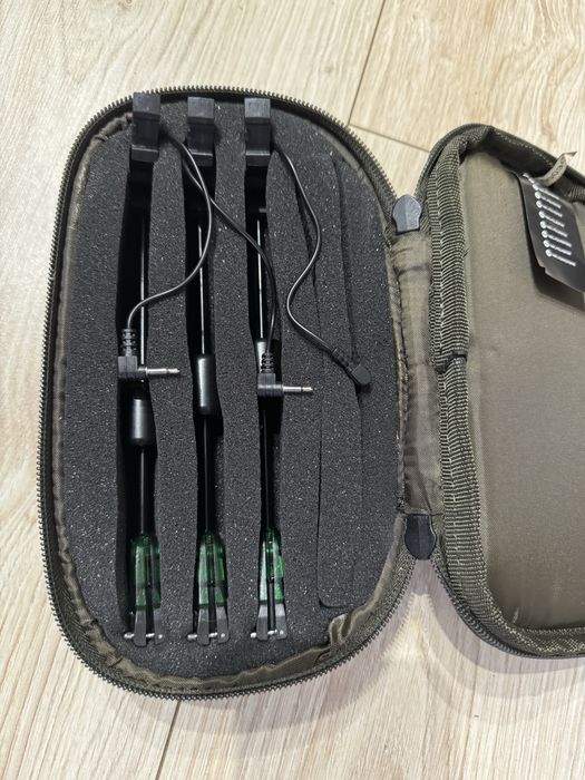 Swingery Mivardi MCX77 plus pokrowiec Nash