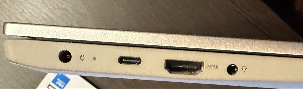 Б/У Ноутбук LENOVO IdeaPad 5 15ARE05 AMD Ryzen 3 4300U 8GB 512GB SSD