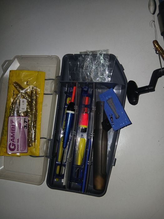 Cana de pesca com ...