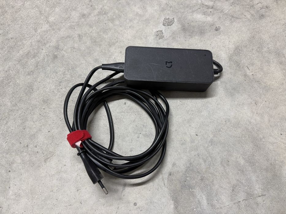 Trotinete Xiaomi Mi Essential