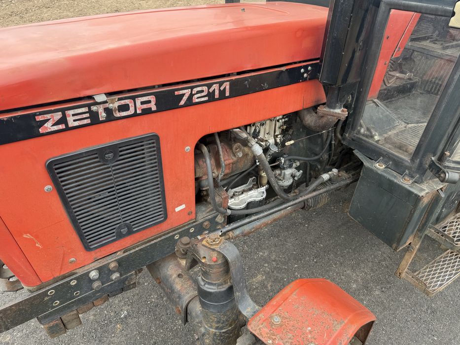 Sprzedam ciagnik Zetor 7211