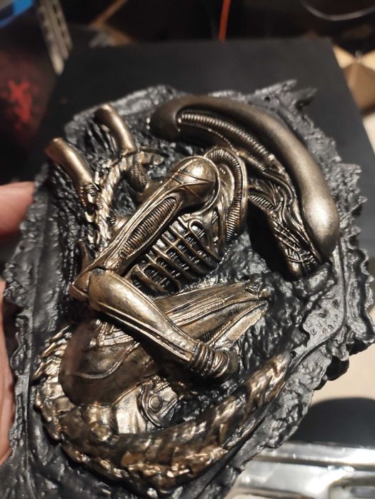 Alien Romulus Obcy figurka plus zestaw akcesoriów z filmu