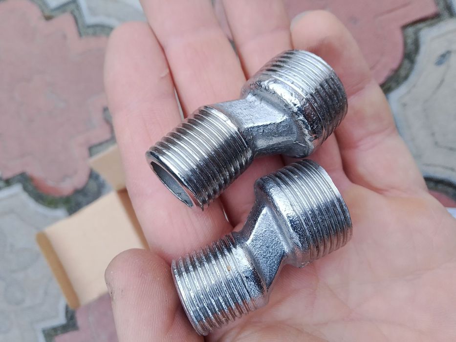 Ексцентрики для змішувача з чашками