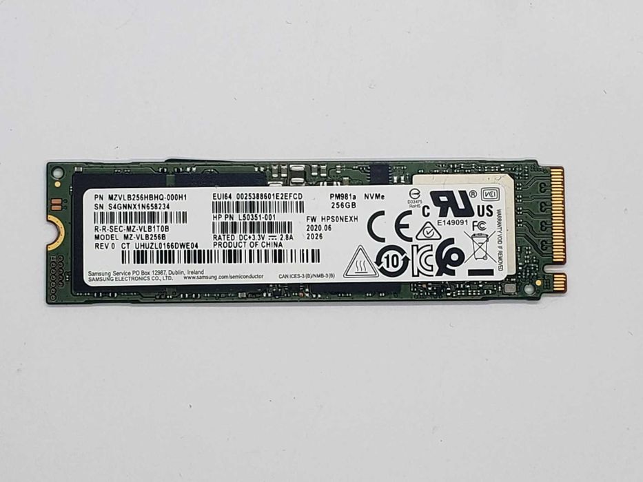 SSD 256gb Samsung PM981a. m.2 2280 tlc nvme. б.у. отличное состояние.