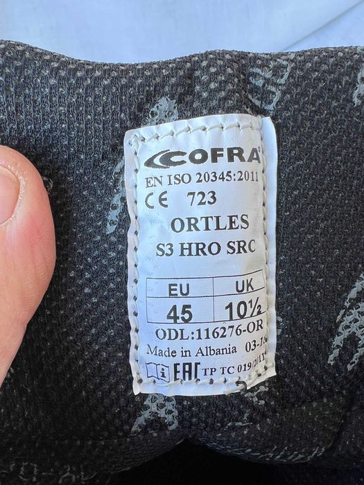 Botas de trabalho pretas da Cofra