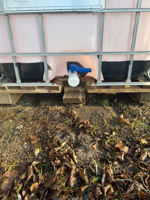 Pojemniki 1000 litrów mauzer