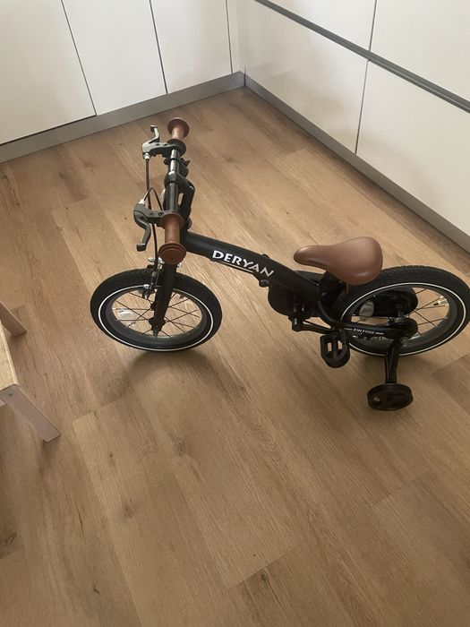 Bicicleta para criança nova ainda em caixa