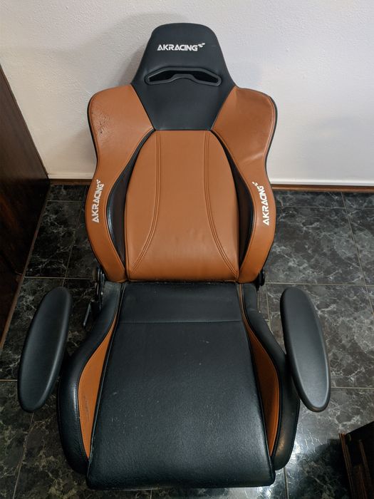 Cadeira gaming akracing premium v2 preto/castanho
