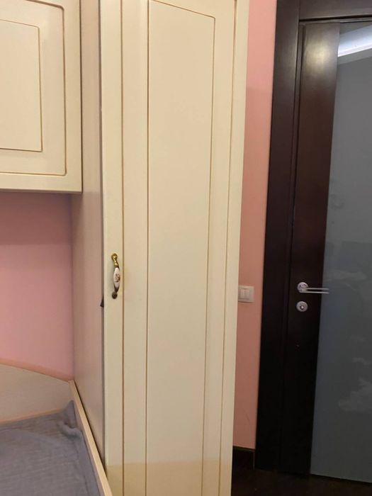 Snite комплект дитячих меблів; парта Comf pro у подарунок