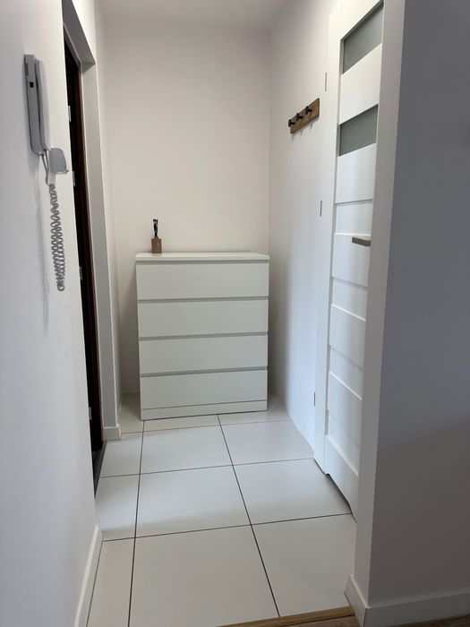 Kawalerka obok Legnickiej z dużym balkonem