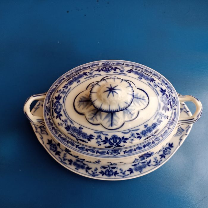 Terrina pequena com tampa e travessa Vista Alegre decoração Margão