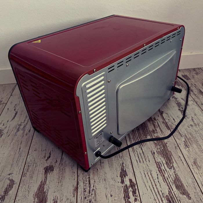 Mini piekarnik elektryczny