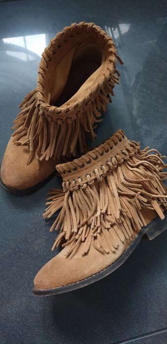 ZARA r. 36 botki skóra naruralna zamszowa camel frędzle boho