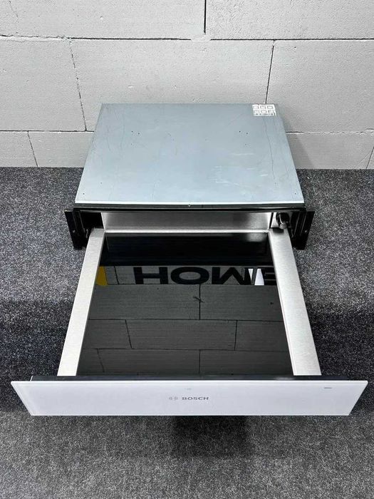 Підігрівач посуду bosch BIC630NW1