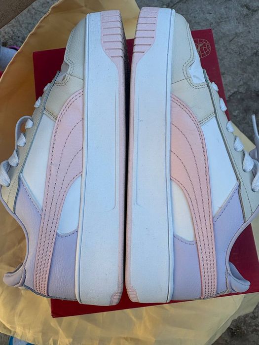 Жіночі кросівки Puma Carina Street White 389390-10