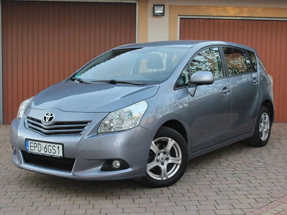 Toyota Verso 1.6 Valvematic / 7 Foteli