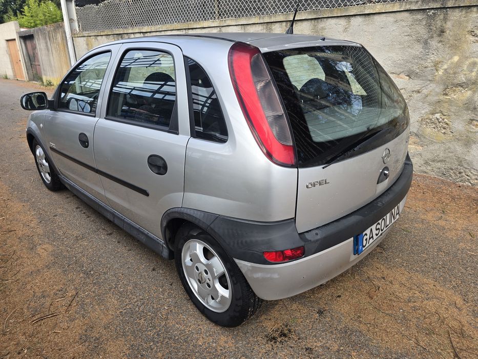 Opel Corsa — fotografia 2
