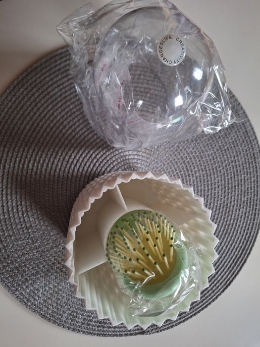 Organizer pojemnik na pędzle kosmetyki do makijazu obrotowy