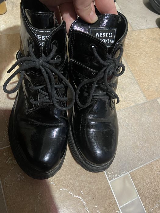 Ботіночки для дівчинки