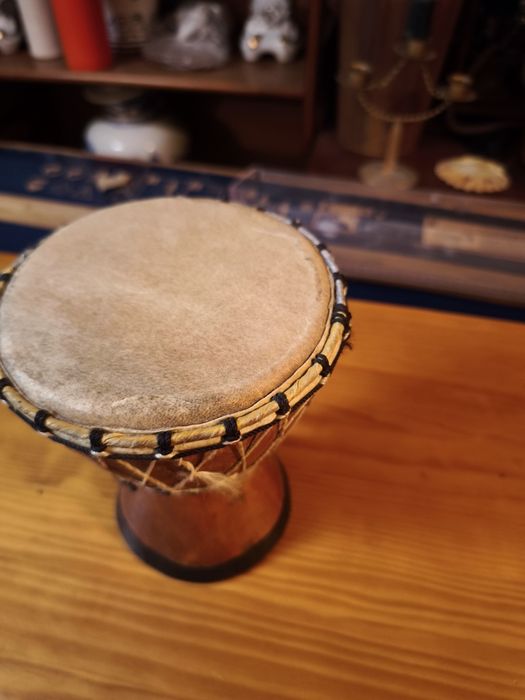 Tambor tradicional ou jambé