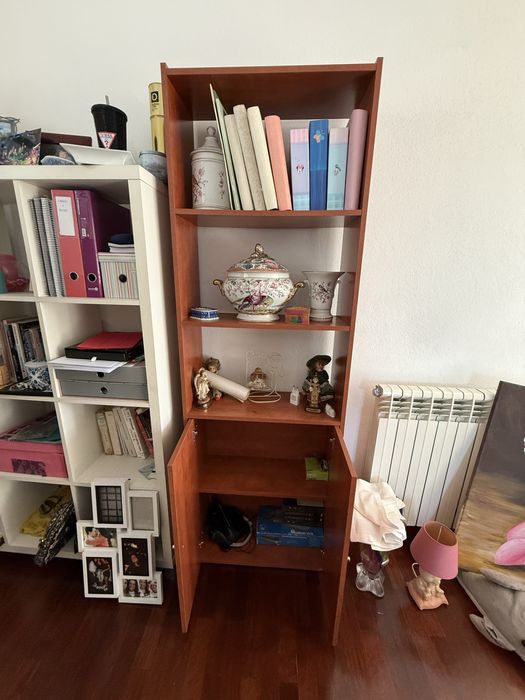 Vendo movel como novo em madeira