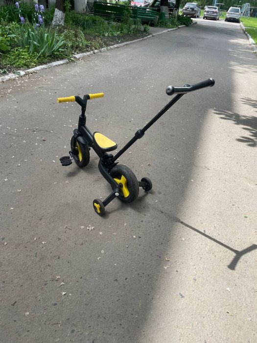 Дитячий велосипед