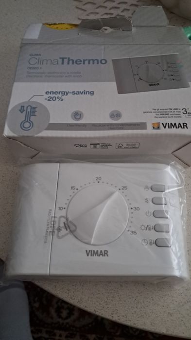 Elektroniczny regulator temperatury  vimar nowy niesprawdzony