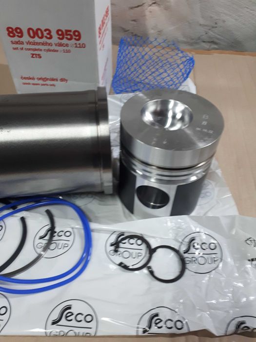 Zestaw napraw silnika C-385 turbo ,Zetor , 3 pierścienie . Czeski !  #