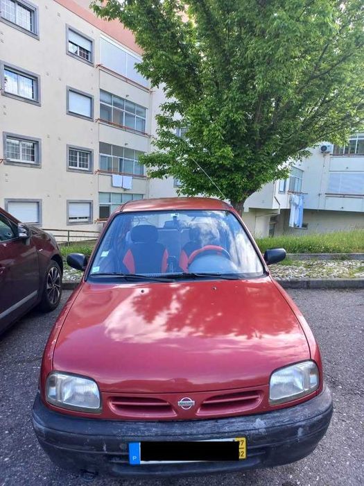 Vendo Nissan Micra em excelente estado mecânico