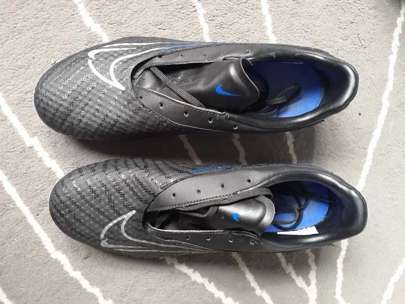 Buty Piłkarskie Nike Phantom Gx Academy r 41