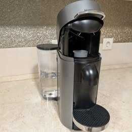 Máquina Nespresso VertuoPlus Deluxe Titan D