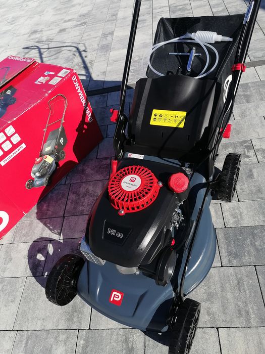 Kosiarka spalinowa Performance Power PPU1476LWM 141CC 46 cm