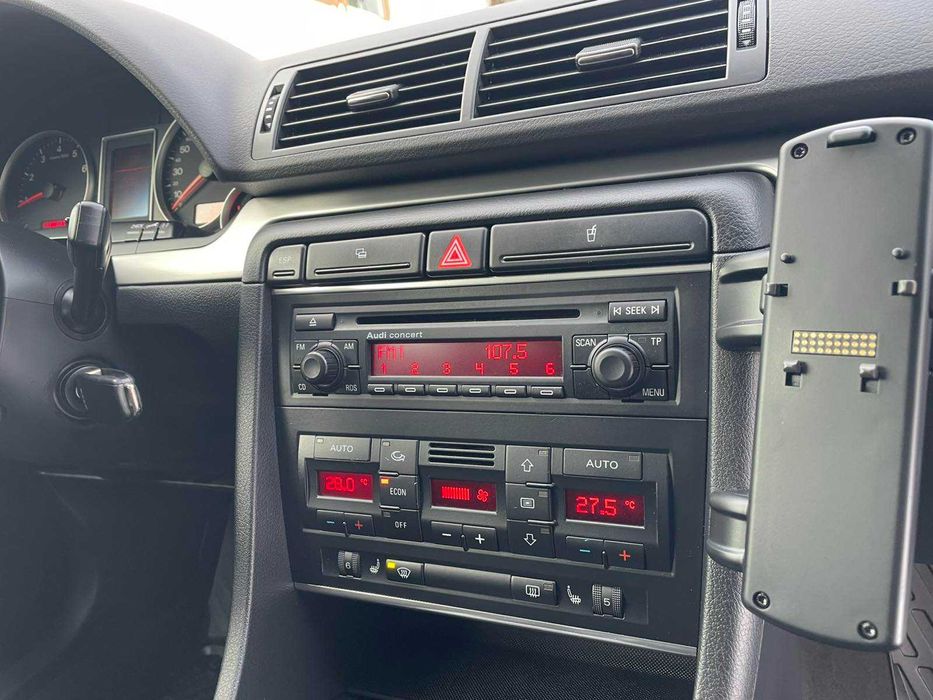 Audi A4 B7 , 2.0 mpi , 2005.