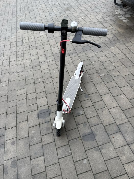 Hulajnoga elektryczna