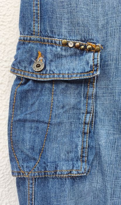 Calças cargo com tachas e brilhantes Pull & Bear