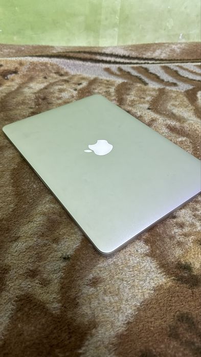 MacBook Pro 13" Retina