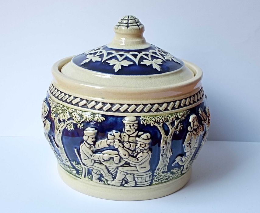 sygnowany pojemnik ceramiczny