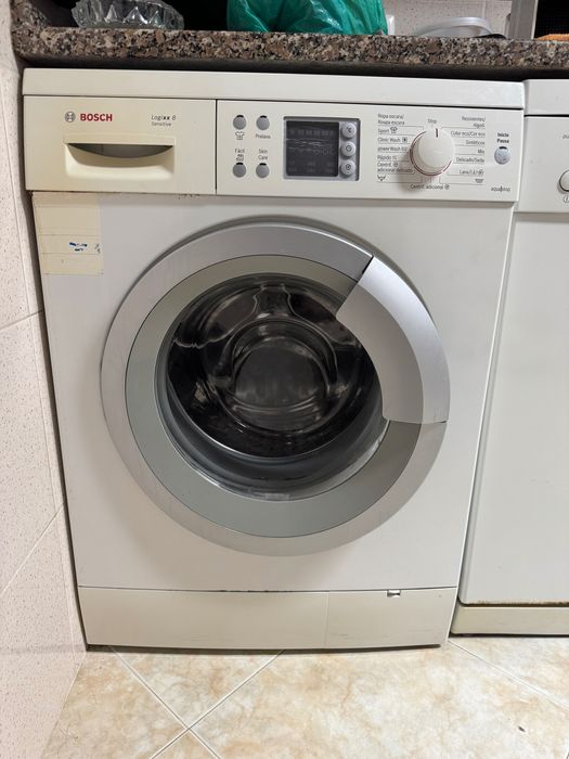 Máquina de lavar a LOIÇA e máquina de lavar a ROUPA